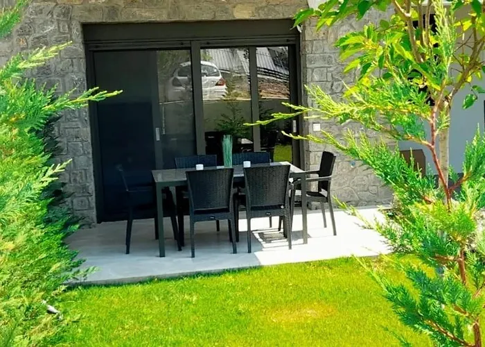 Luxury Olea Valley *