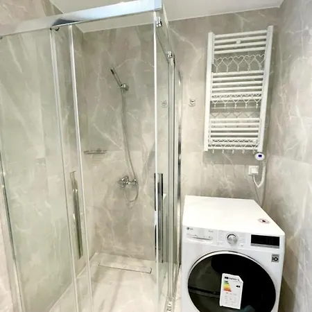 아파트 Luxury Olea Valley 니키티